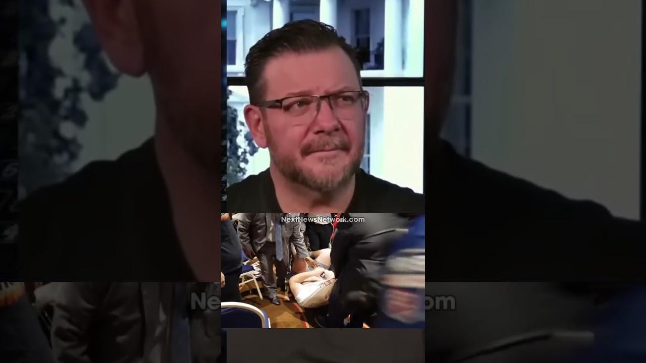 WATCH: Brave Patriot CONFRONTS Hillary Clinton Over Bill's 26 Trips on Epstein's 'Lolita Express'