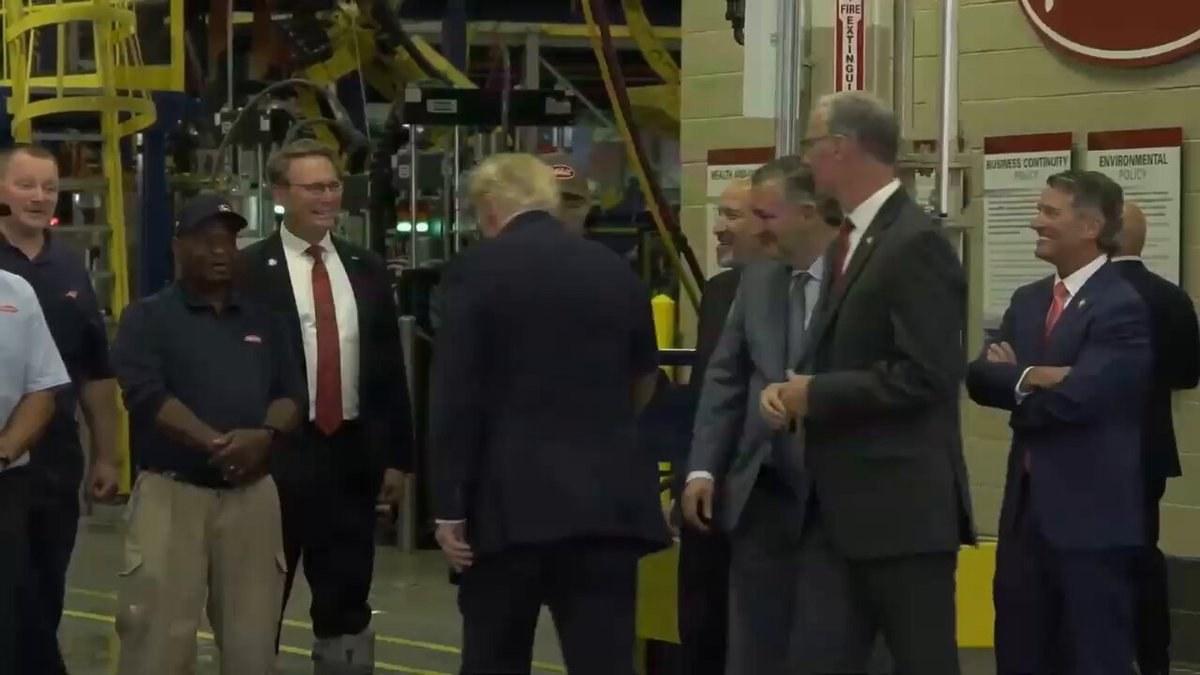 President Trump Celebrates Manufacturing Success at Peterbilt Motors in Texas