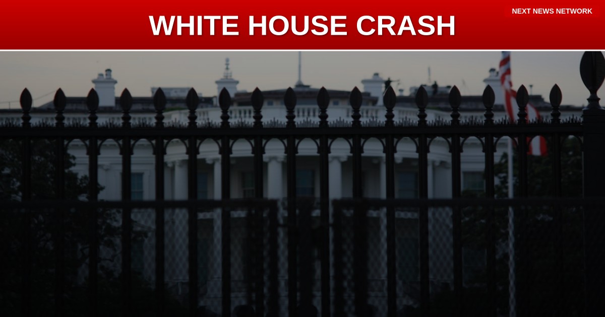 BREAKING: Secret Service DETAINS Driver Who Crashed Into White House Barrier - Security THREAT During Trump's Second Term